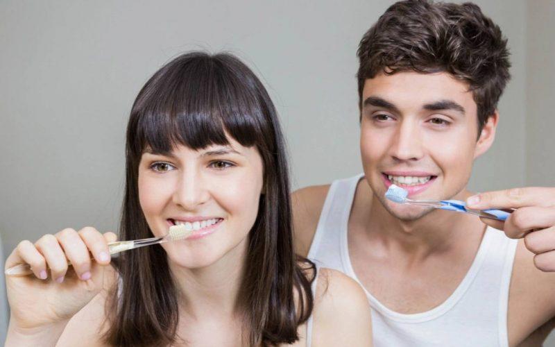 Why Are My Teeth Yellow When I Brush Them Everyday? 5 Reasons