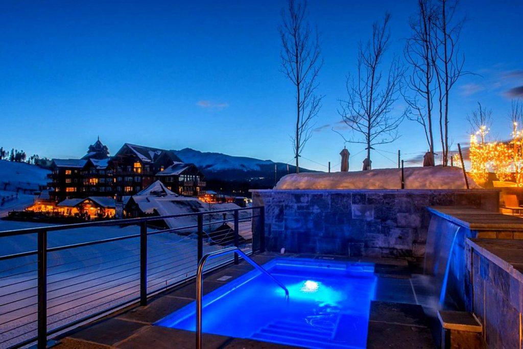 romantic getaways in colorado with private hot tubs