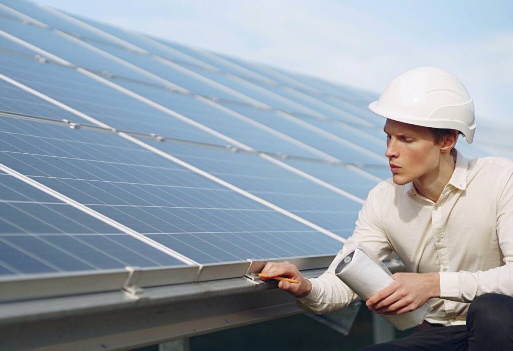 How To Open A Solar Panel Business
